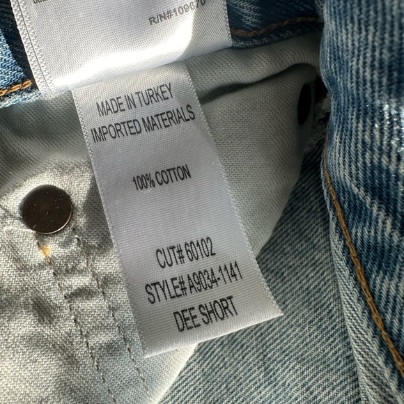 Agolde High Rise Dee Short - Picture 9 of 10